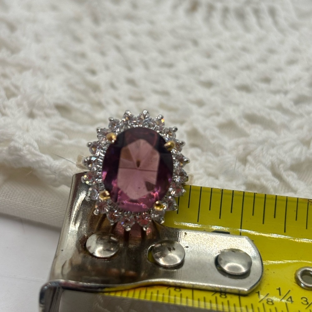Elegant Purple and Gold Women's Ring - Picture 7 of 7